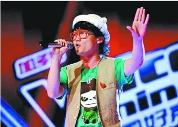 丁克森脫下帽子向音樂致敬，卻遺憾離開舞臺